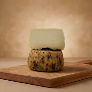 Ricotta salata (Env. 300 G)